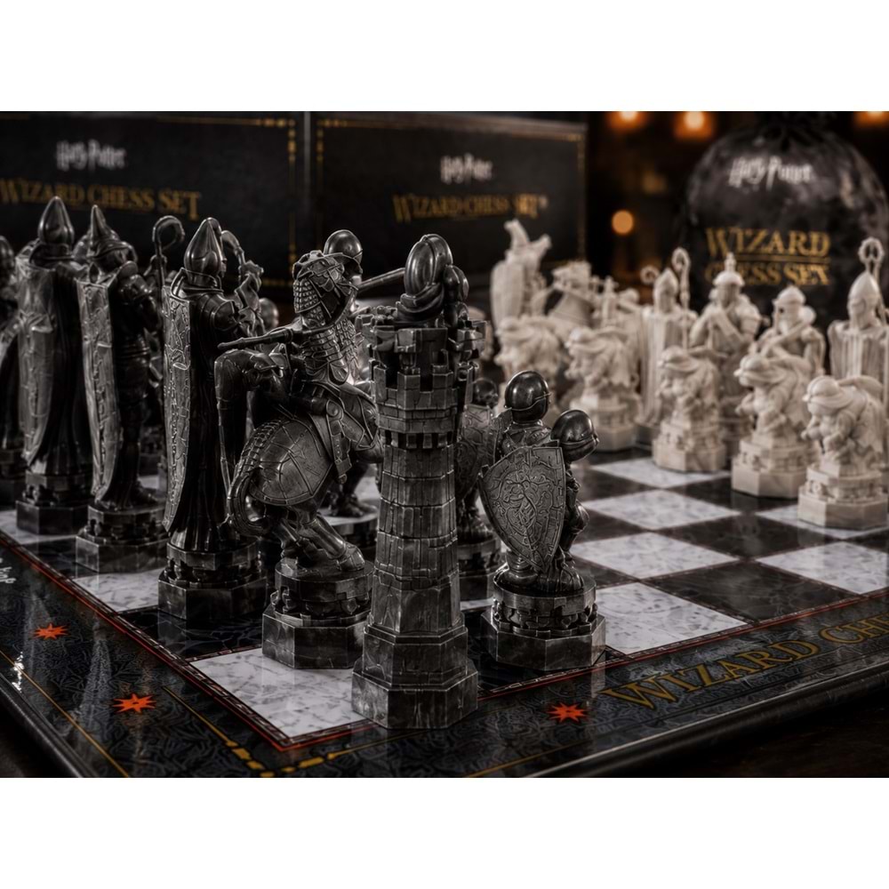The Noble Collection Harry Potter Büyücü Satrancı Koleksiyonluk Satranç Seti – 32 Detaylı Figürlü , Lisanslı