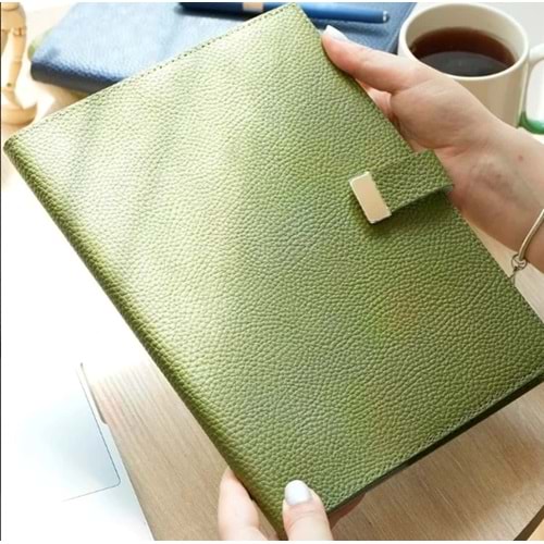 Victoria's Journals Executive Vegan Deri Defter. 19x25 cm. 100 gr. 176 sayfa. Kenar Yaldızlı Yeşil